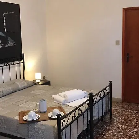 Corte Del Pozzo Pensión