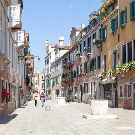 Corte Del Pozzo Affittacamere